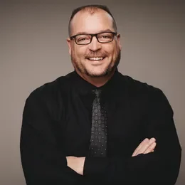 93f6f4b58d87477c8872bf8acc1b6da3a-c801119398rd-w260_h260